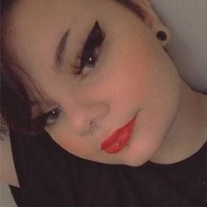 Meet your Posher, Katelynn